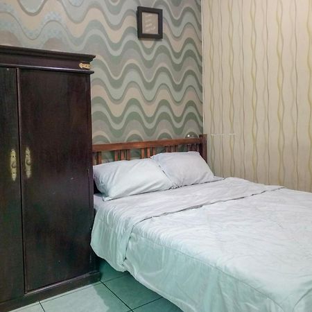 Trihakso Guest House Near Kaliurang Redpartner Слеман Екстериор снимка