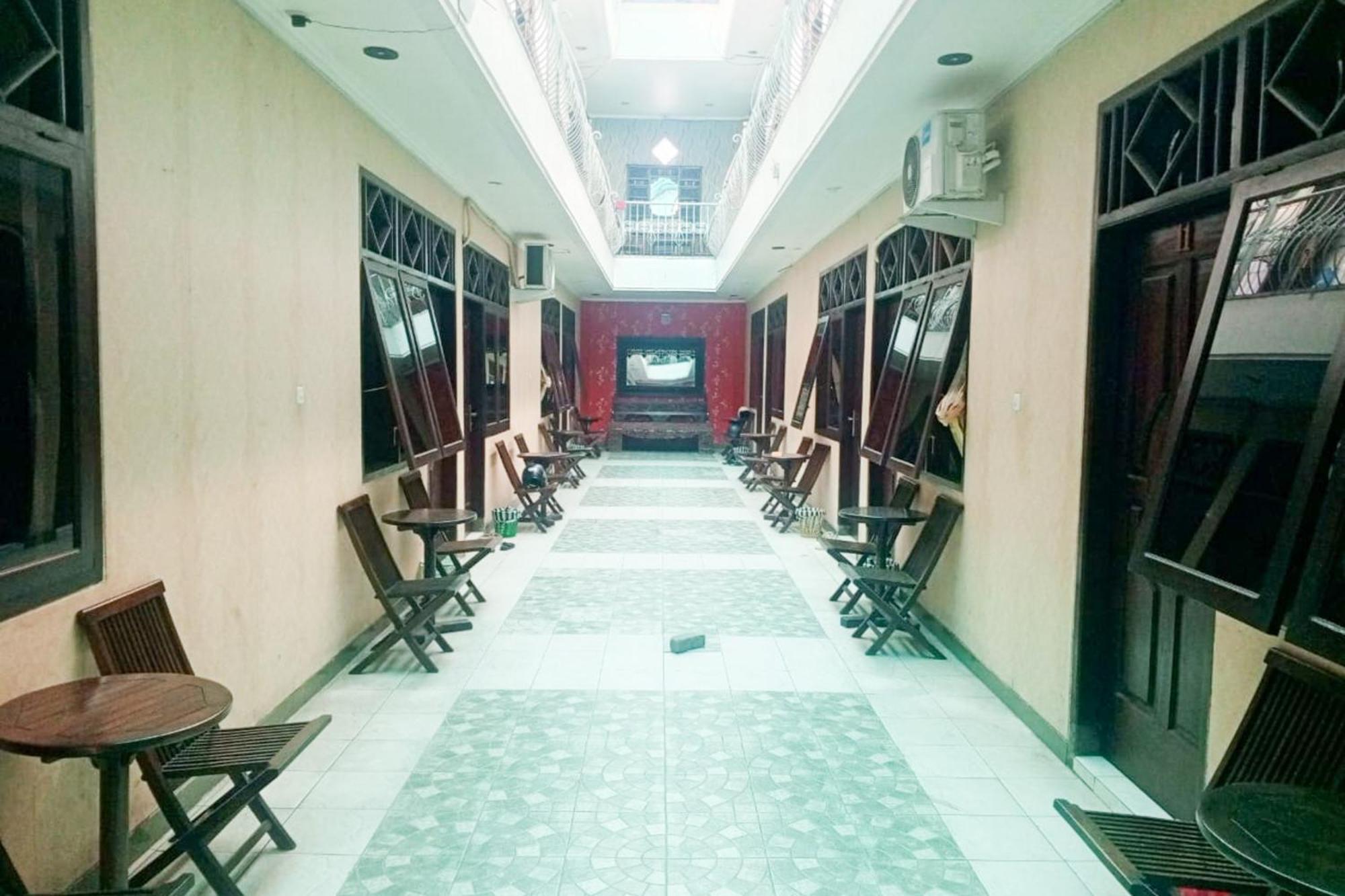 Trihakso Guest House Near Kaliurang Redpartner Слеман Екстериор снимка